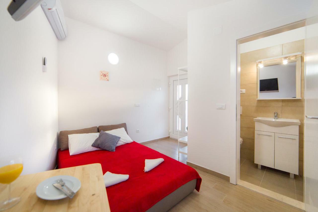 Apartments Relax Baška Voda المظهر الخارجي الصورة