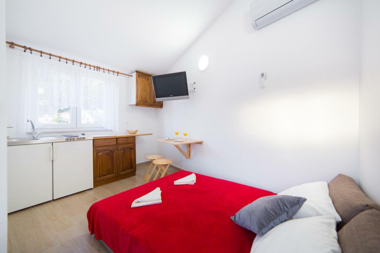 Apartments Relax Baška Voda المظهر الخارجي الصورة
