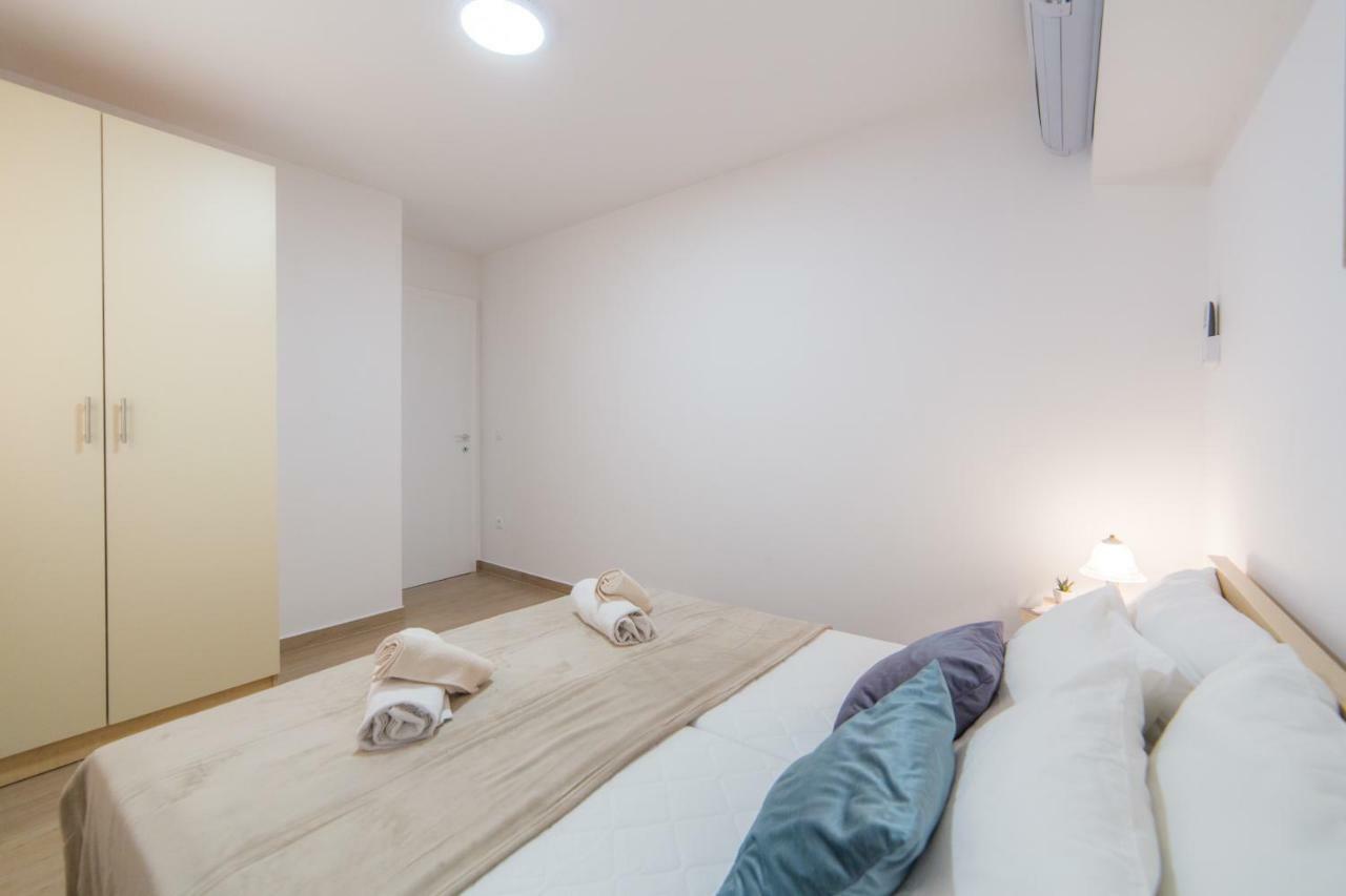 Apartments Relax Baška Voda المظهر الخارجي الصورة