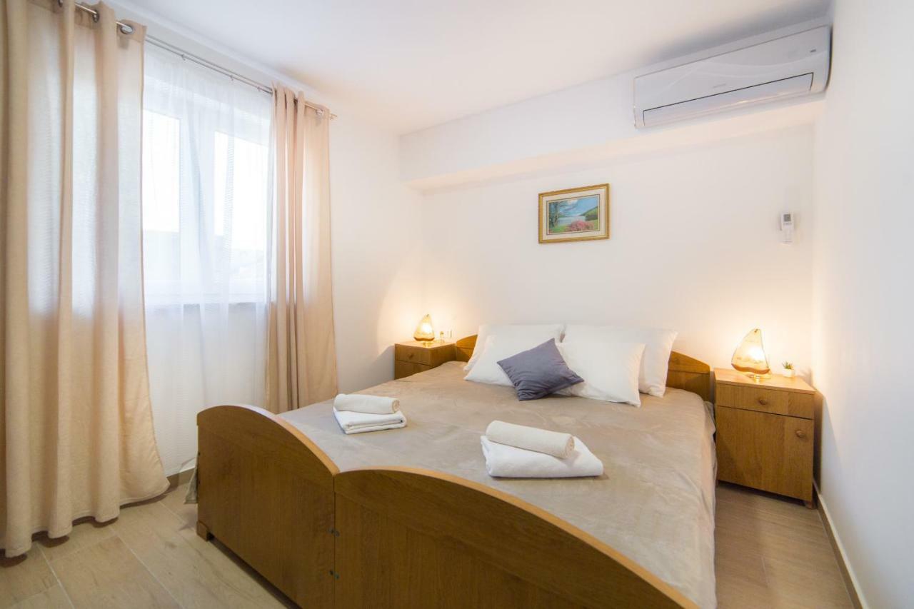 Apartments Relax Baška Voda المظهر الخارجي الصورة