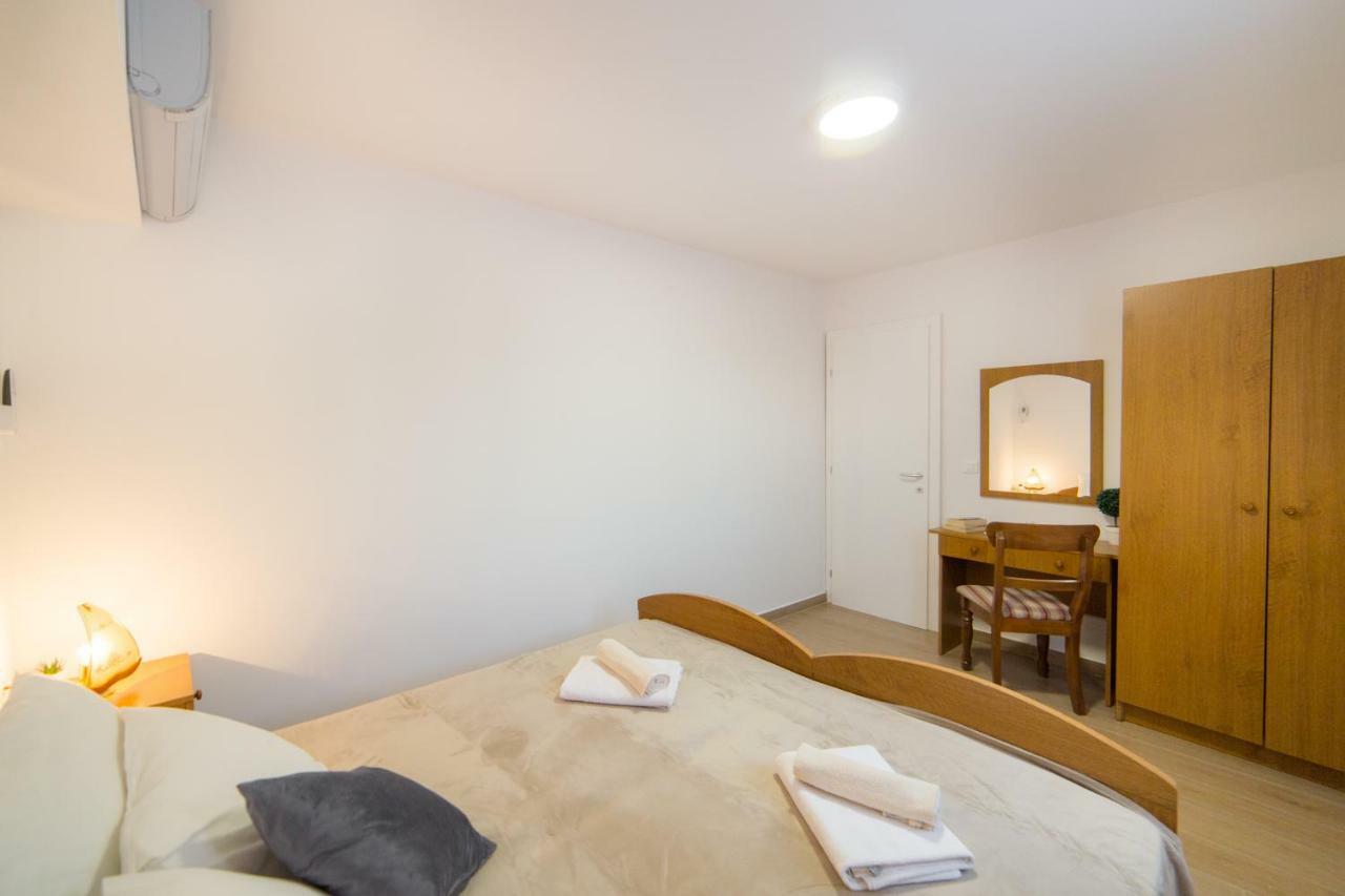 Apartments Relax Baška Voda المظهر الخارجي الصورة